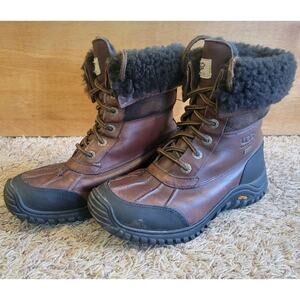 UGG Adirondack II Womens Leather Cold Weather Sherpa Lined Boots Sz 6 Cuff Brown